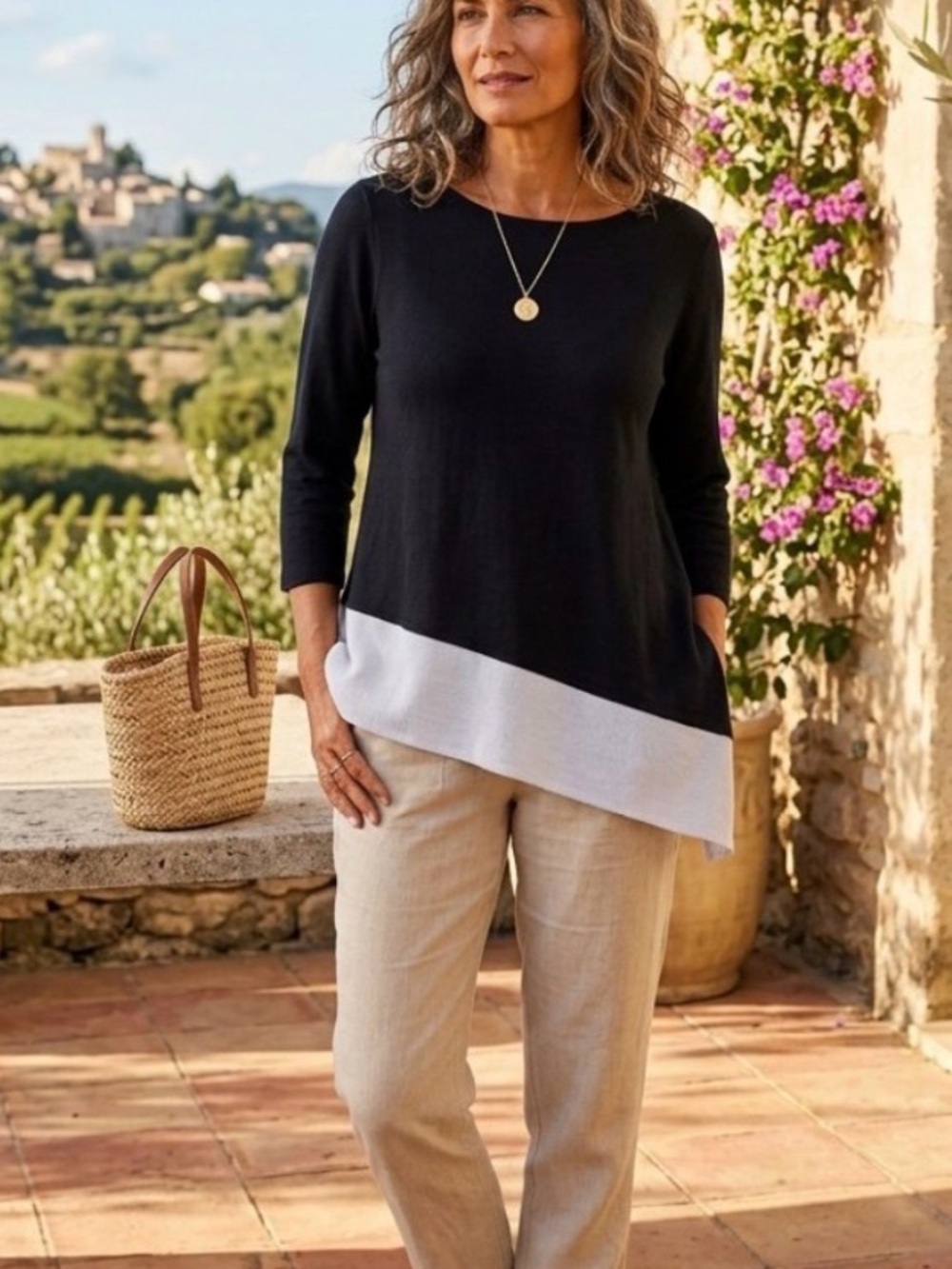 Chico's Black & White Asymmetrical Tunic Top